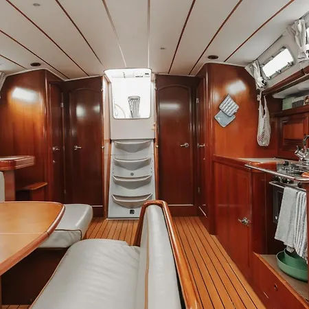 Bboats بوتيل Lisboa